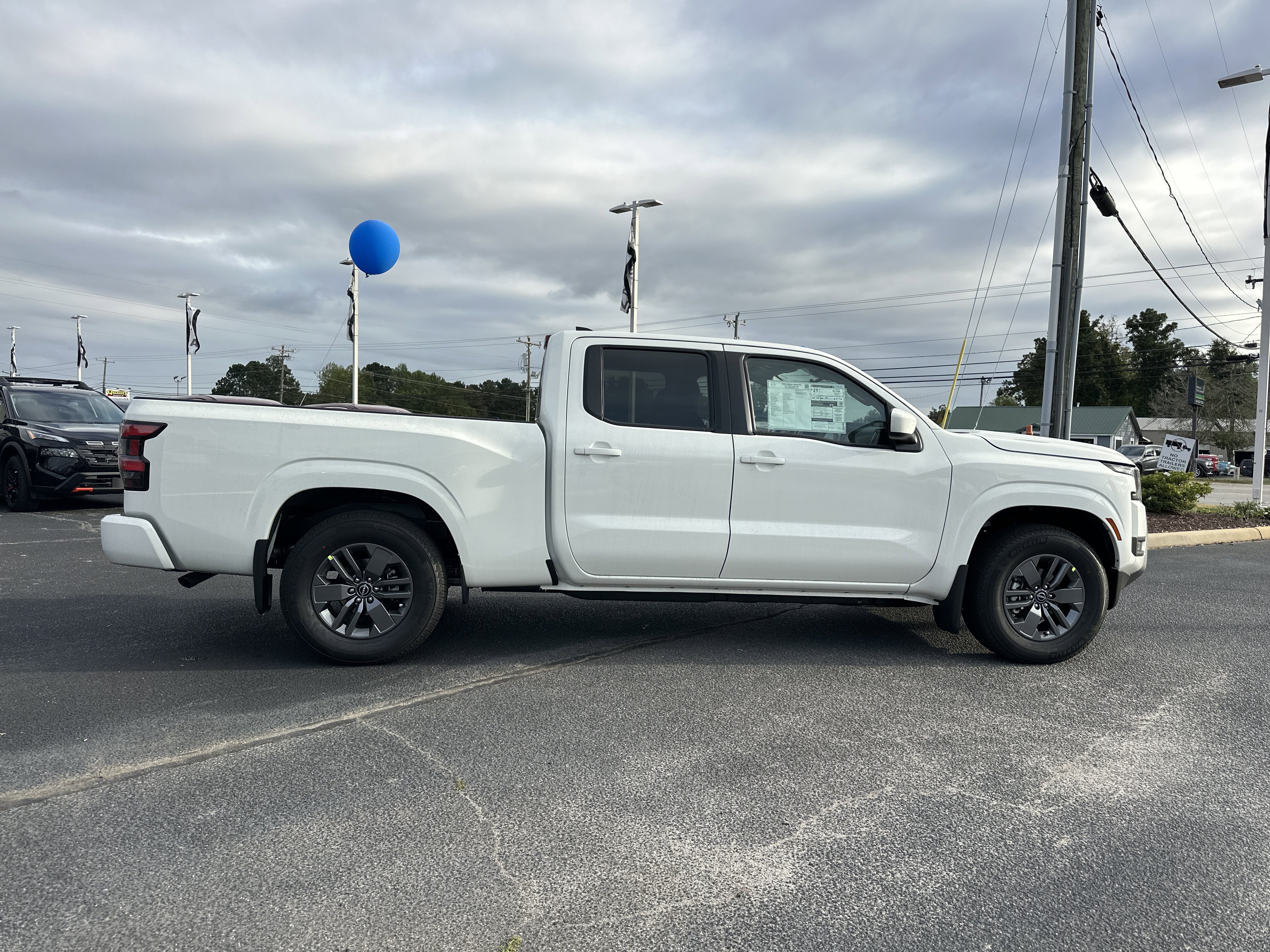 New 2026 Glacier White Nissan Crew Cab SV Long Bed image 9
