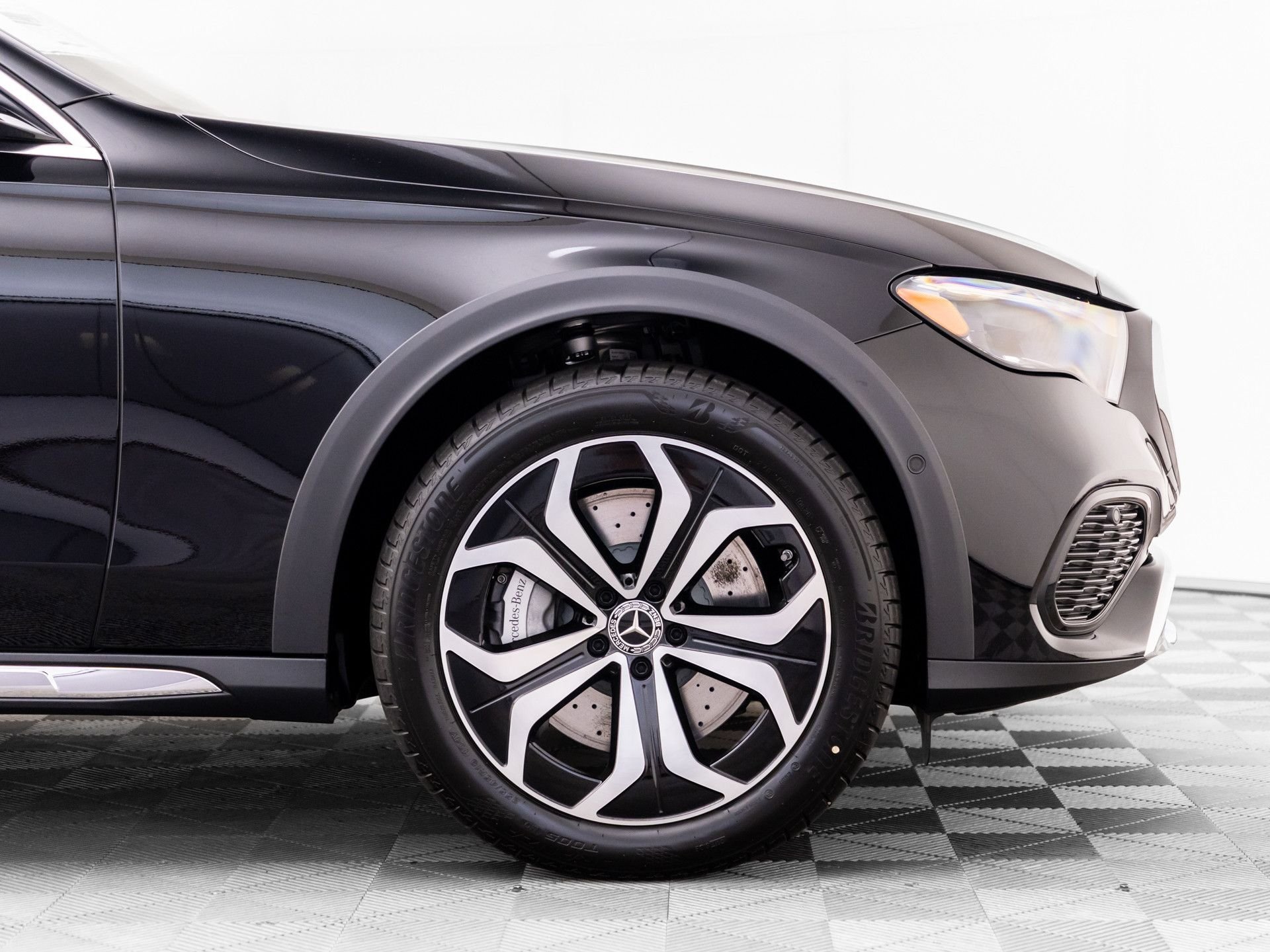 New 2027 Black Mercedes-Benz E 450 image 35
