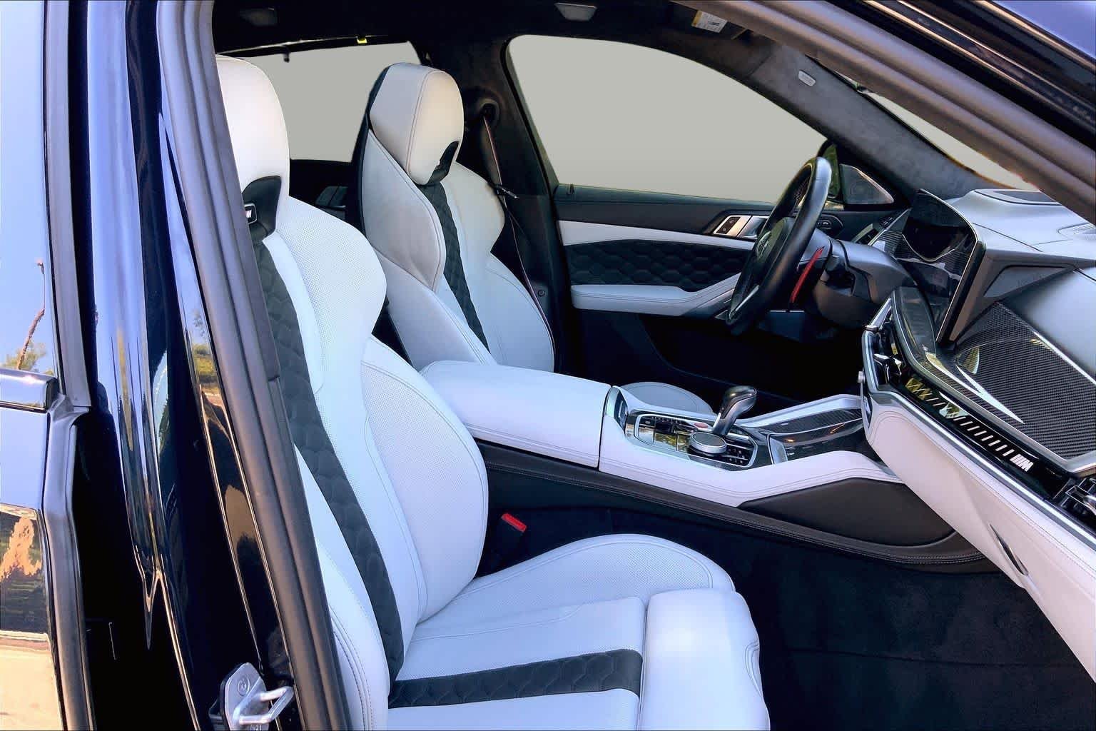 Pre-Owned 2024 BMW X6 M