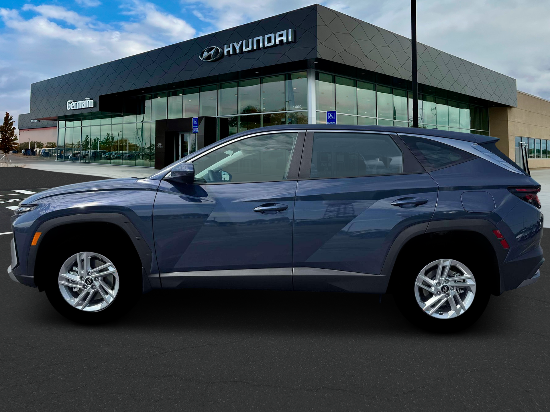 New 2026 Atlantis Blue Hyundai SE AWD image 3