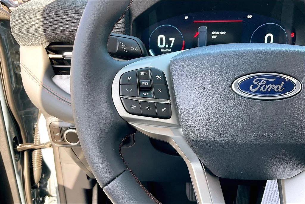 New 2026 Vapor Blue Metallic Ford Active image 17