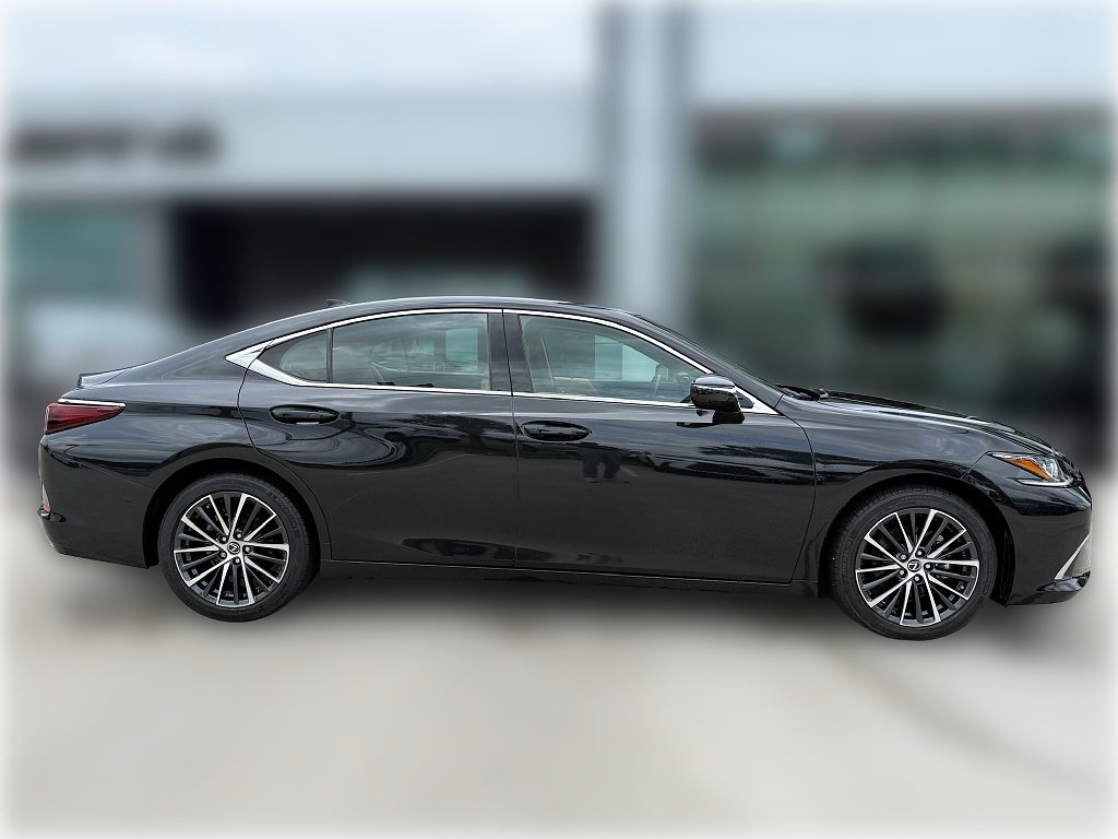 Certified Used 2025 Caviar Lexus Base image 9