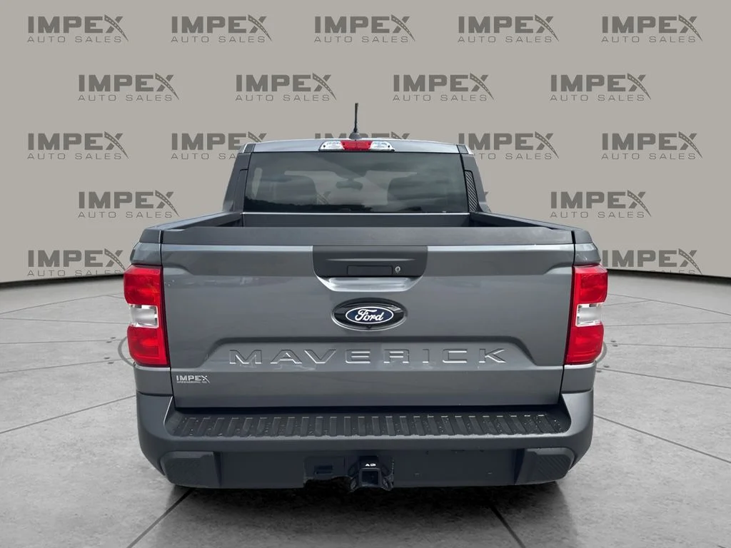 Used 2026 Gray Ford XLT image 4