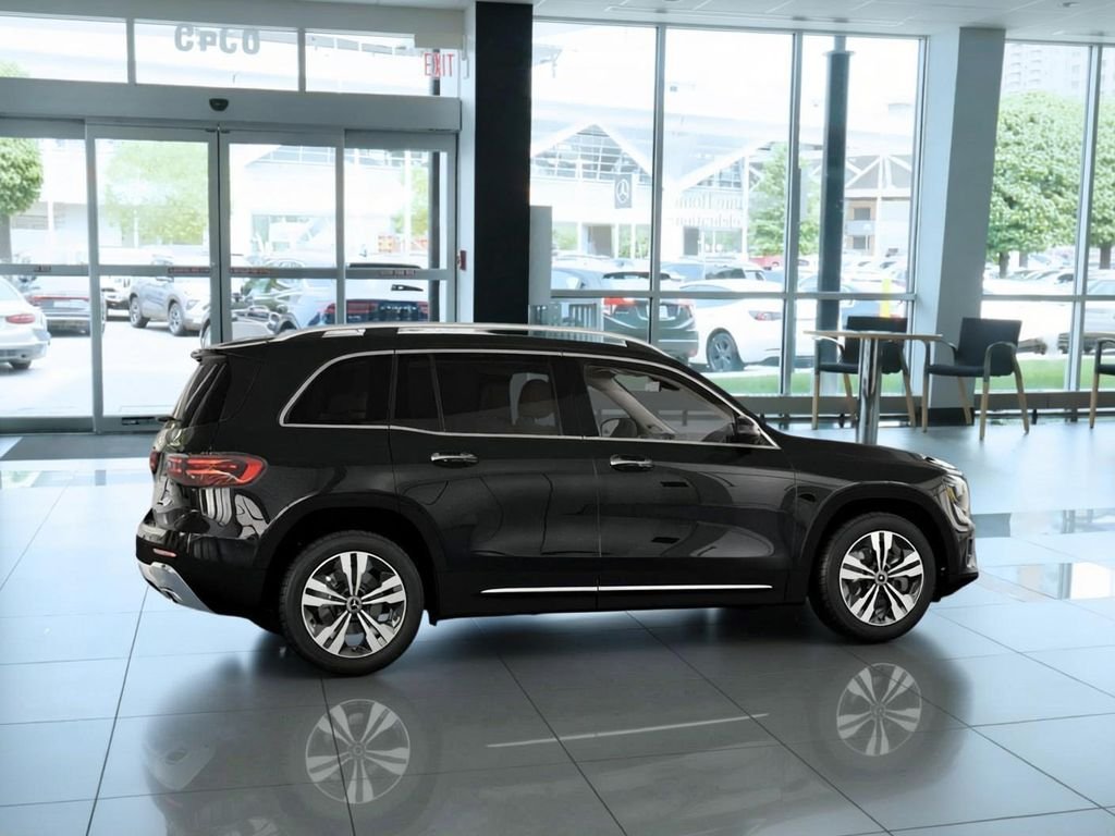 New 2026 Night Black Mercedes-Benz GLB 250 image 17