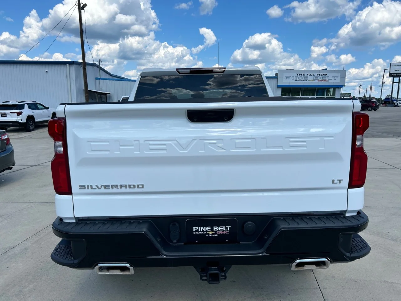 Used 2024 Summit White Chevrolet LT Trail Boss image 6