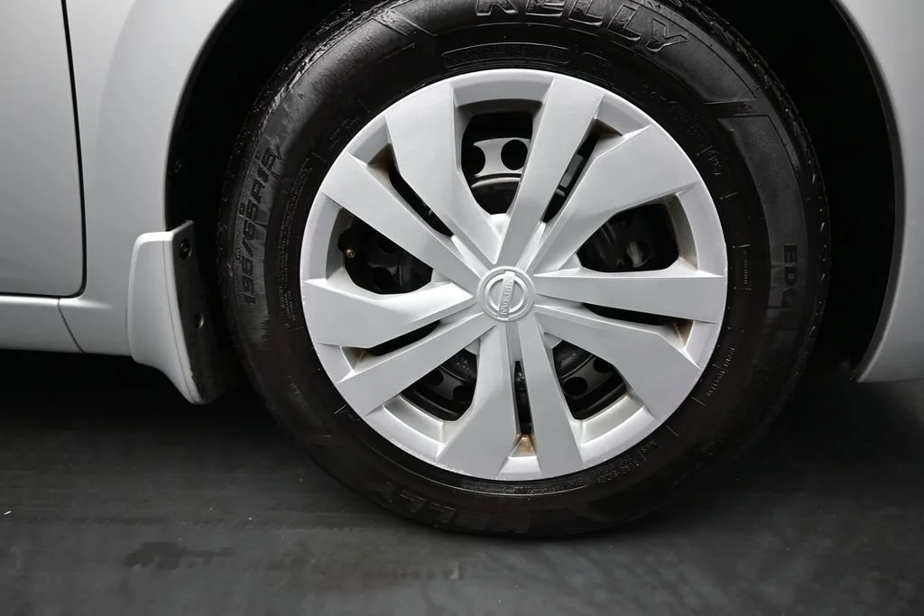 Used 2024 Silver Nissan 1.6 S image 10