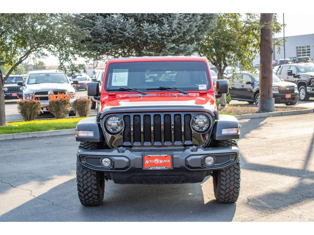 Used 2022 Firecracker Red Clearcoat Jeep Willys image 3