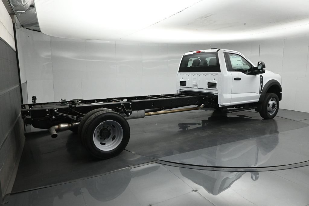 New 2026 Oxford White Ford XL image 8