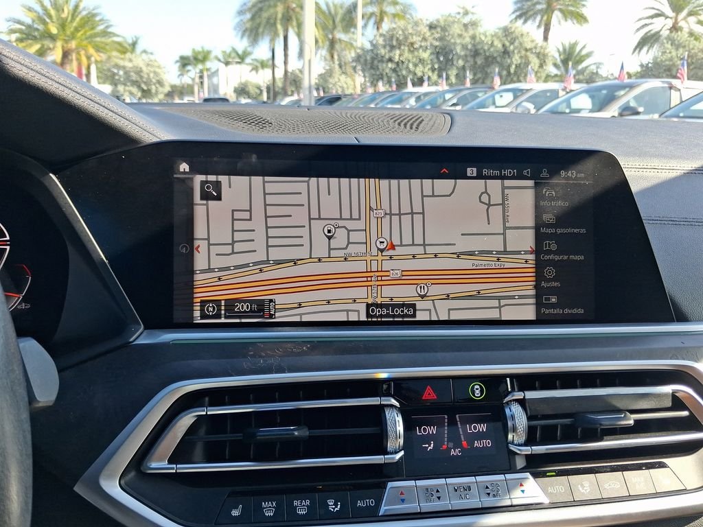 Used 2021 Blue BMW sDrive40i image 24