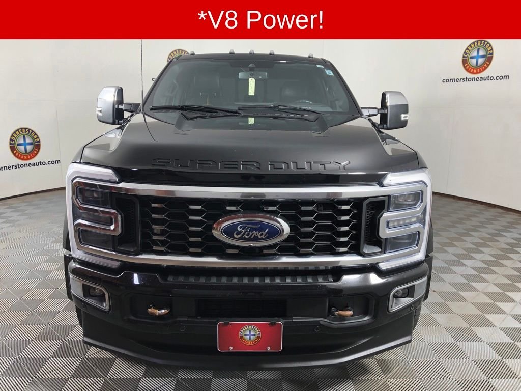 Used 2023  Ford Platinum image 15