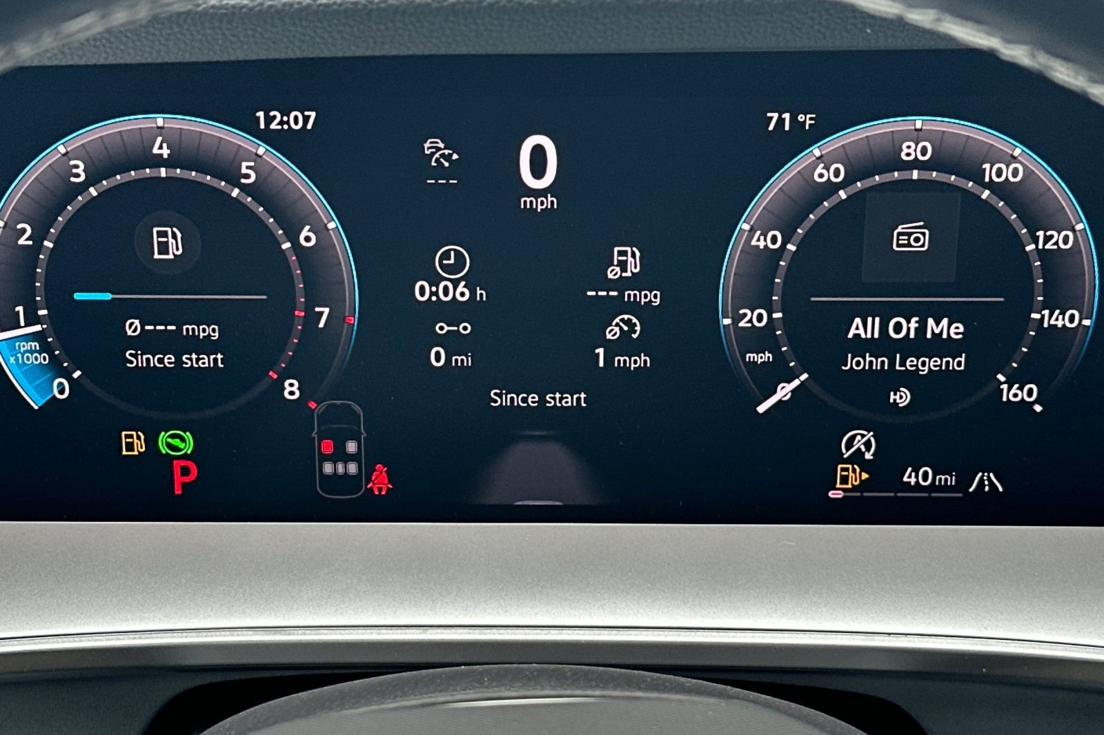 New 2026 Deep Black Pearl Volkswagen 2.0T SE image 27