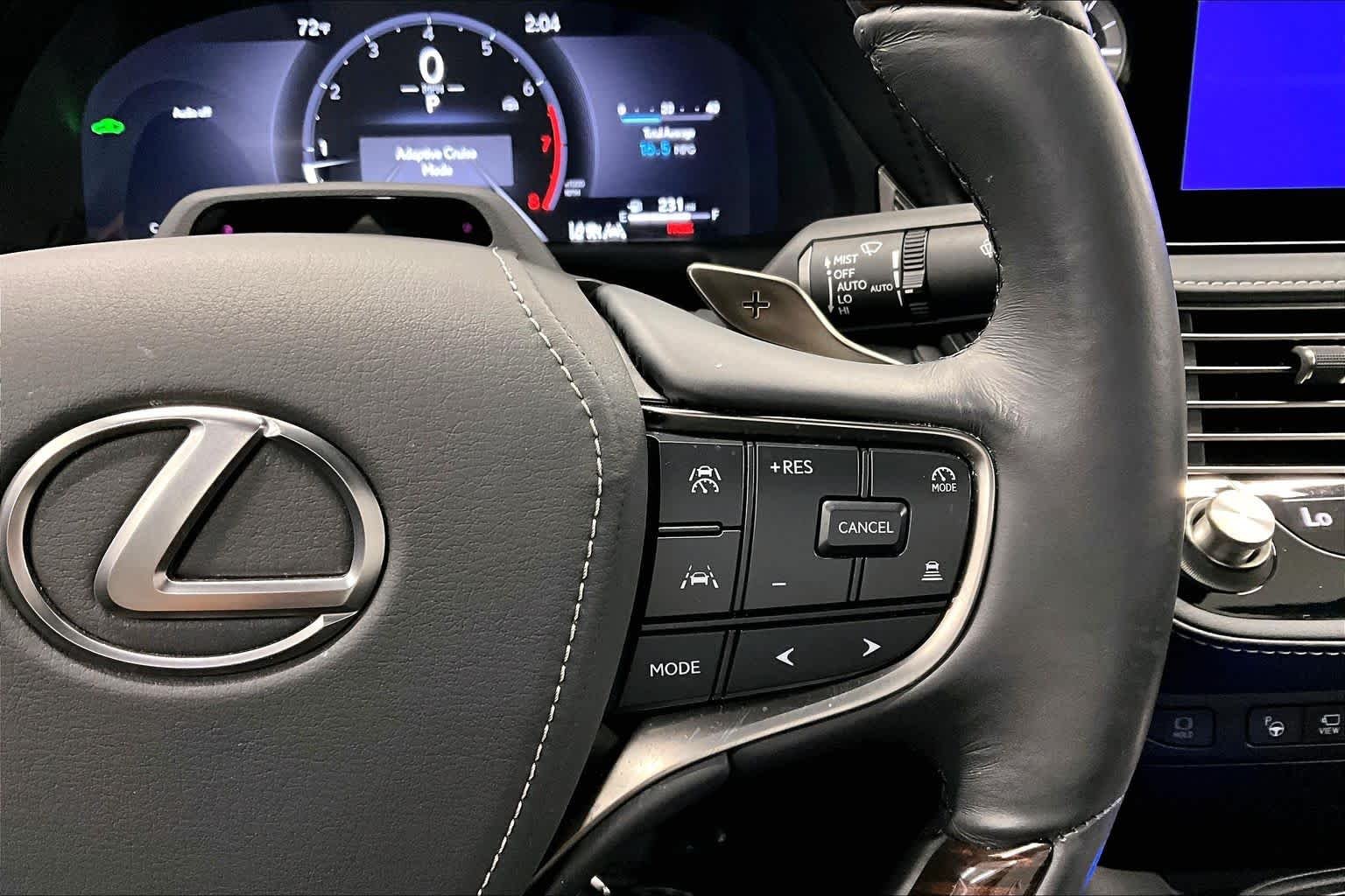 Used 2024 Eminent White Pearl Lexus  image 24