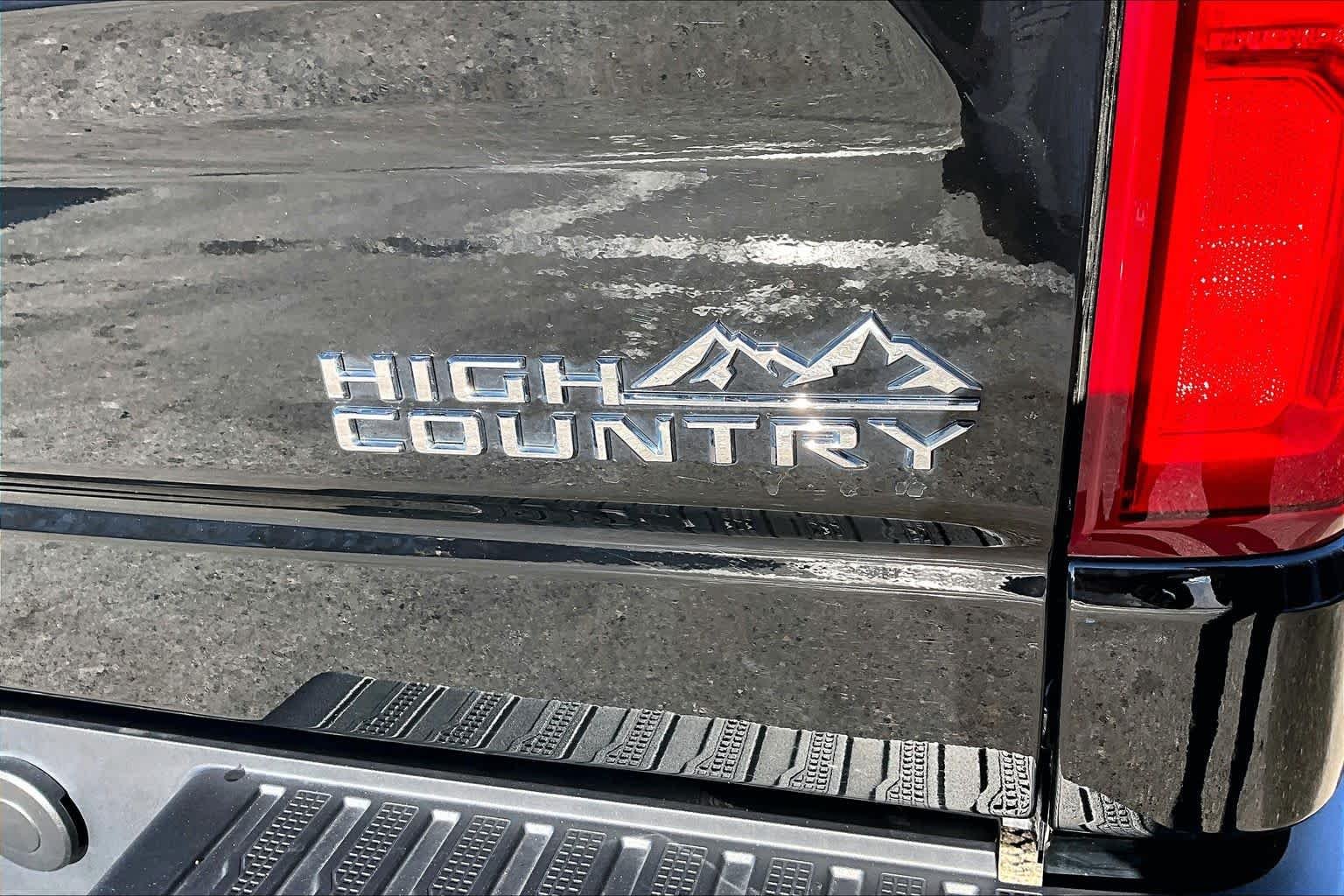 2025 Chevrolet Silverado 1500 High Country - Photo 27