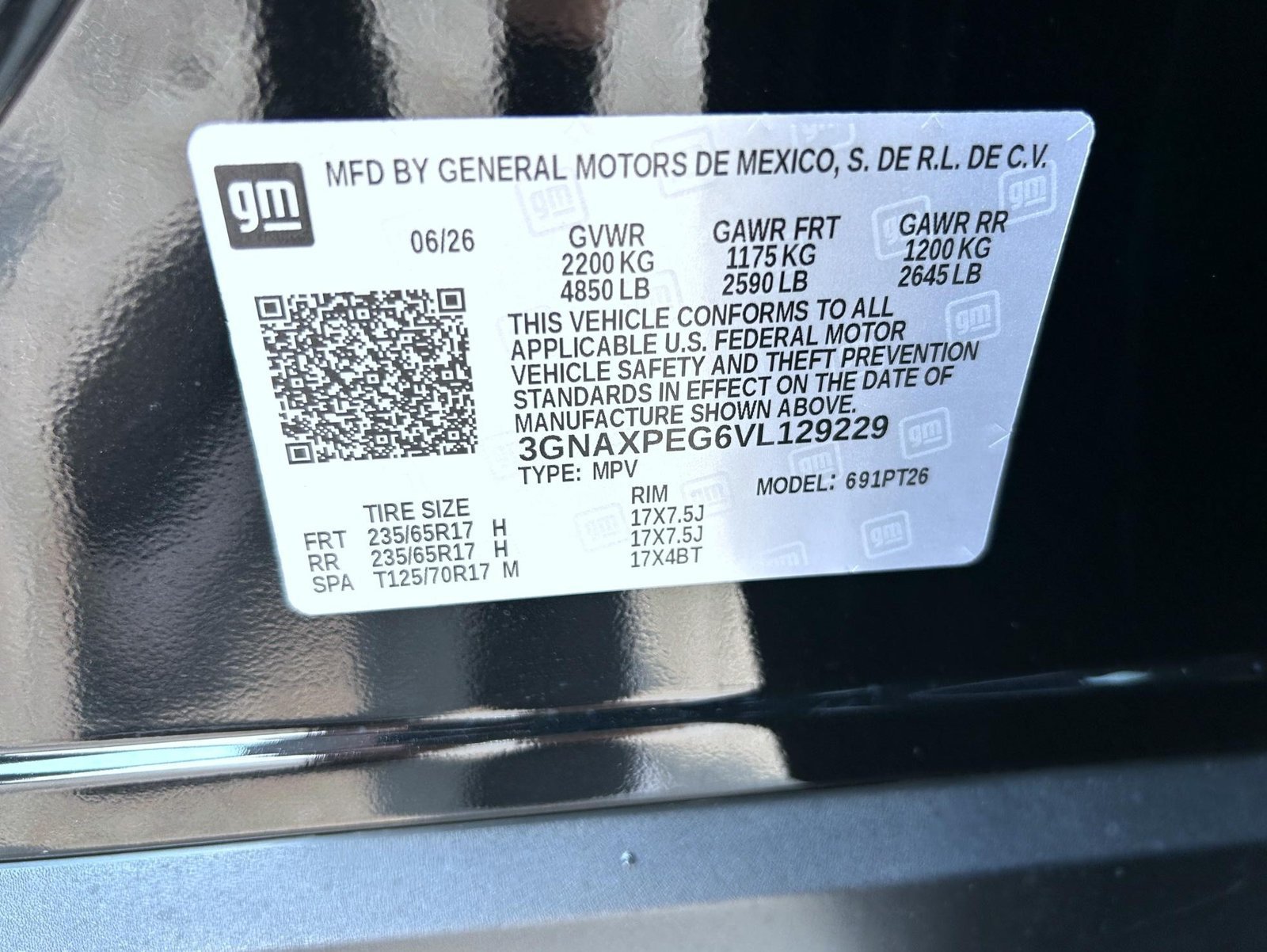 New 2027 Black Chevrolet LT image 25