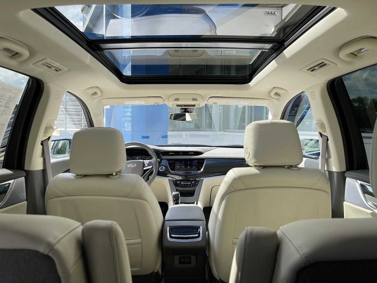 Used 2024 Emerald Lake Metallic Cadillac Premium Luxury image 47