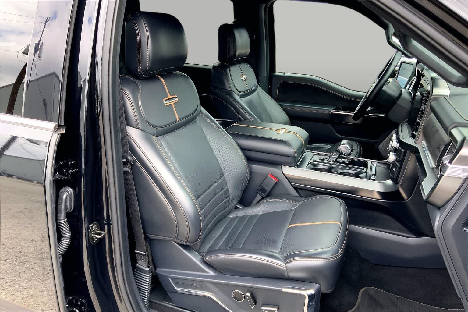 Used 2023 Agate Black Ford Platinum image 9