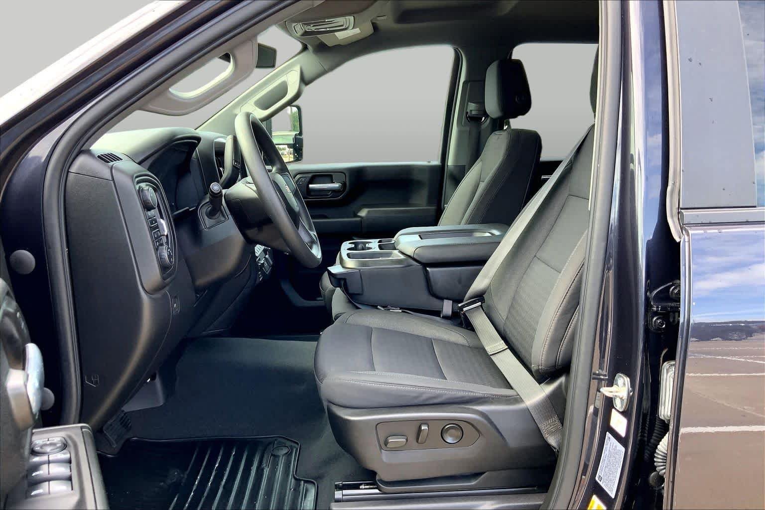 Used 2024 Dark Ash Metallic Chevrolet Custom image 7