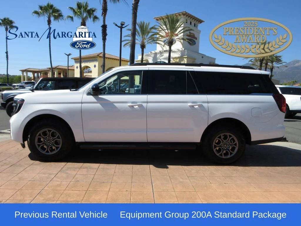 Certified Used 2025 Oxford White Ford Active image 1
