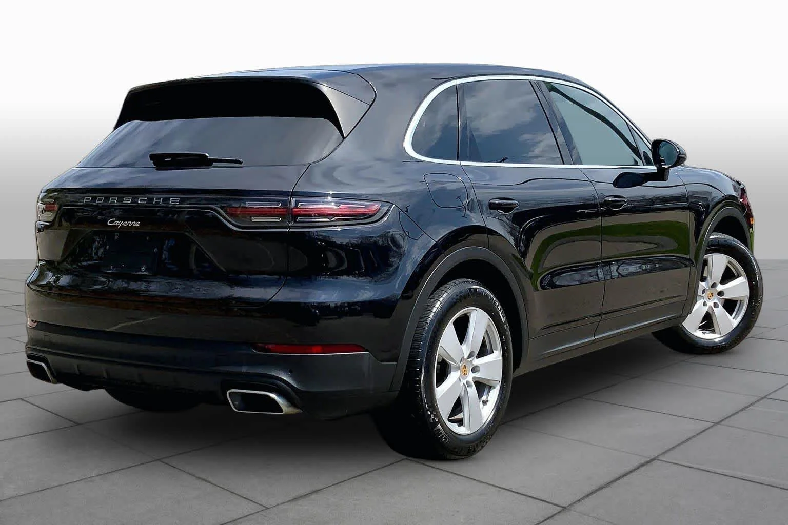 Used 2019 Black Porsche  image 19