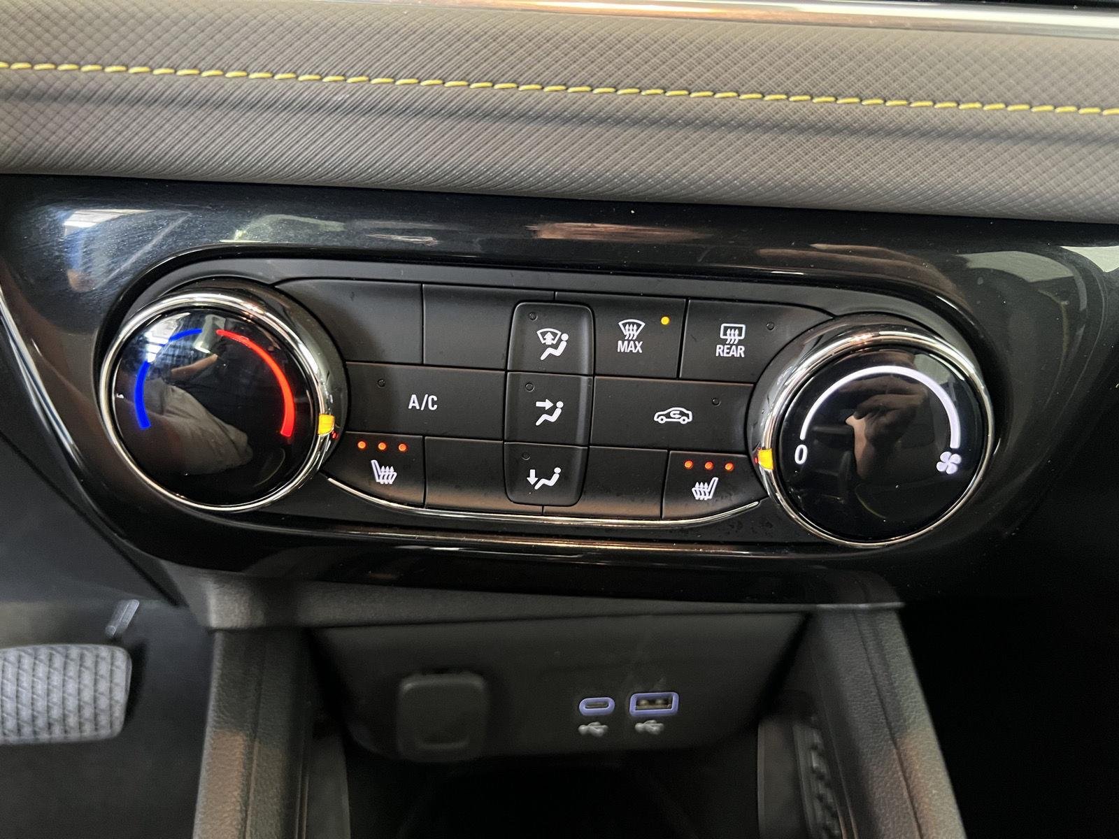 Used 2024 Fountain Blue Chevrolet ACTIV image 15