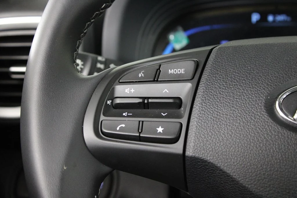 Used 2026 Gray Hyundai SEL image 28