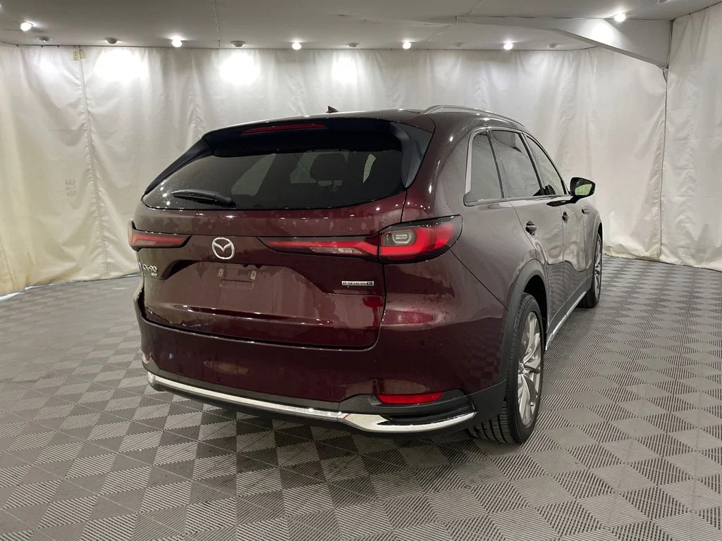Used 2024 Artisan Red Premium Mazda 3.3 Turbo Premium image 6