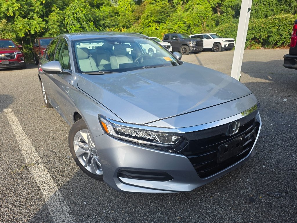 Used 2020 Silver Honda LX image 2