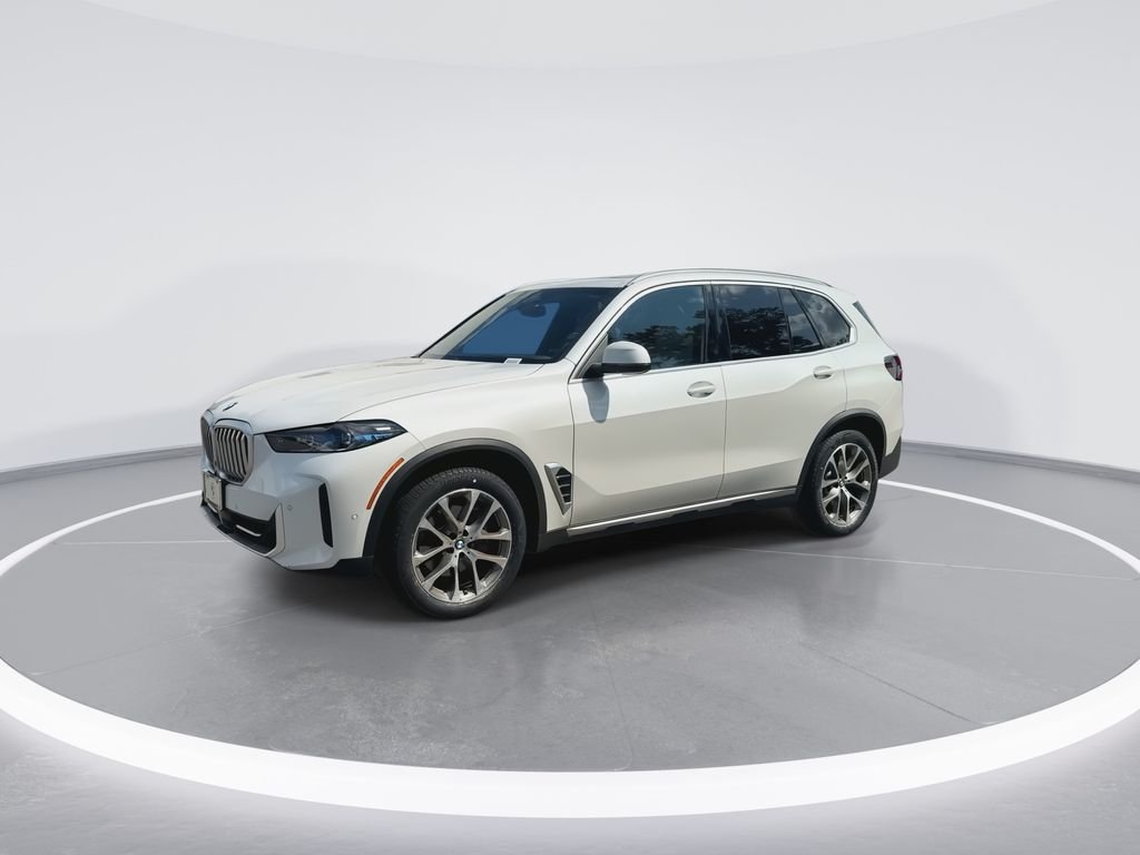 Certified Used 2024 White Metallic BMW xDrive40i image 4
