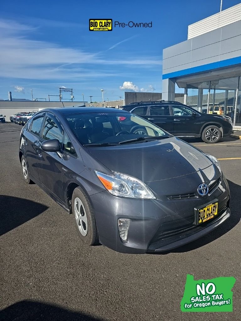 2012 Toyota Prius's photo