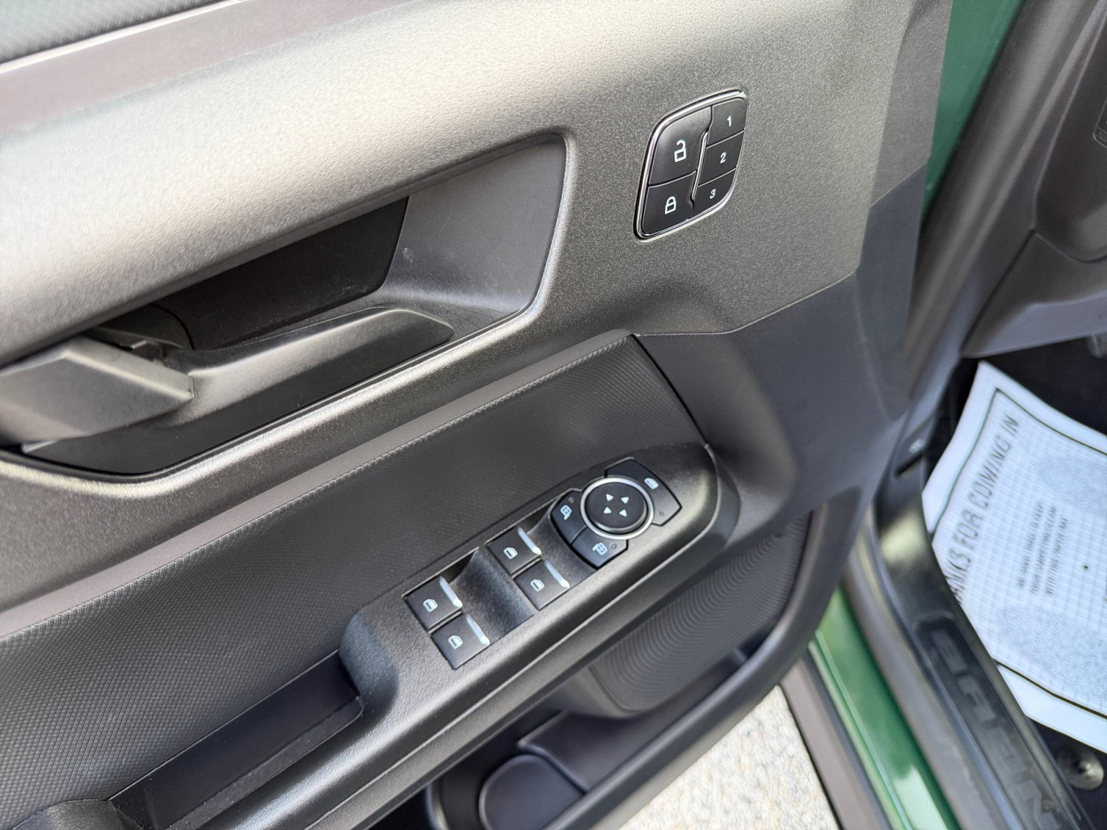 Used 2025 Green Metallic Ford Outer Banks image 21