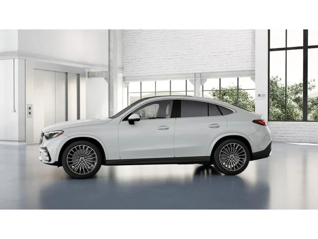 New 2027 White Mercedes-Benz GLC 300 image 36