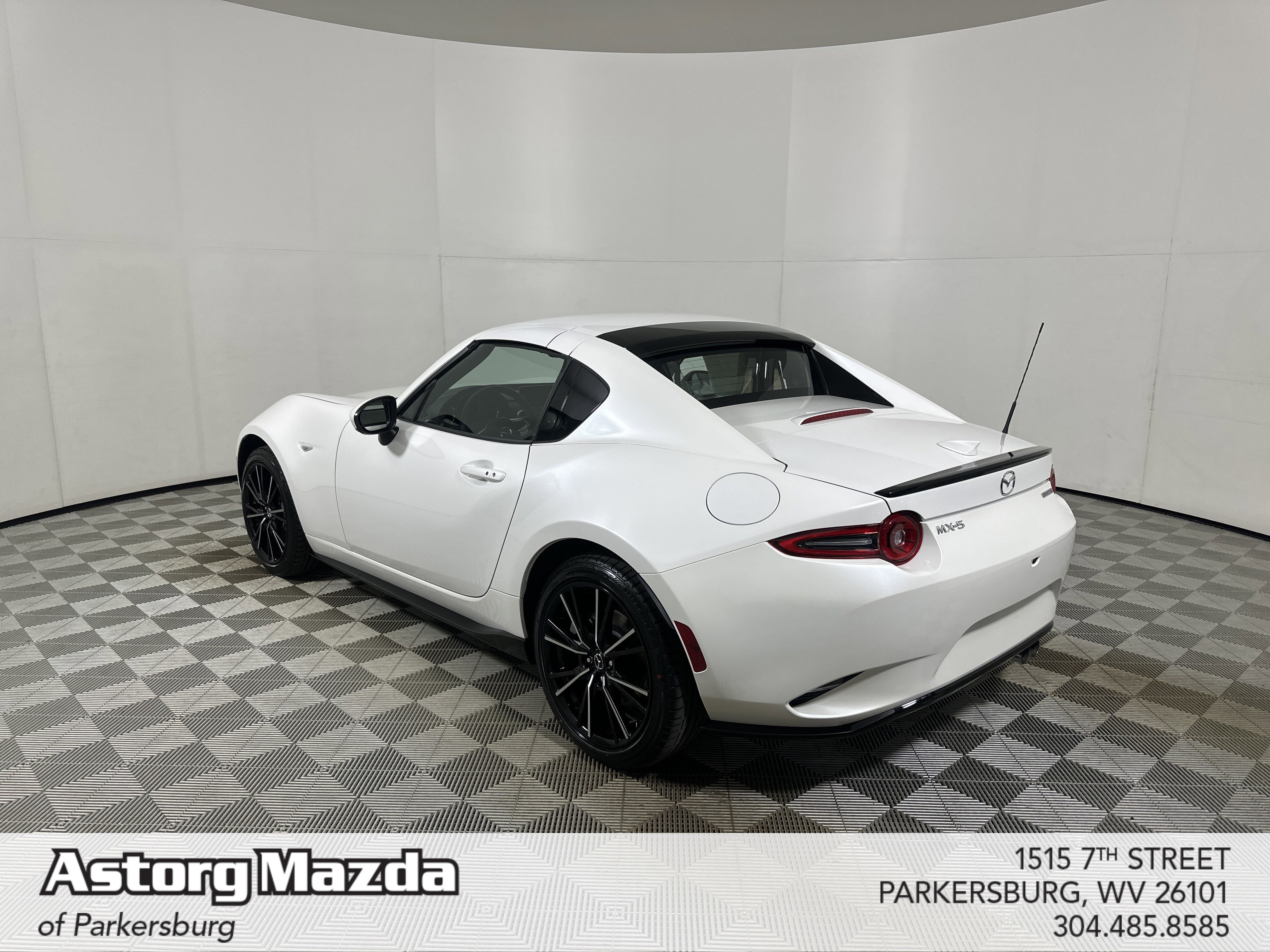 New 2026 Snowflake White Pearl Mazda Grand Touring image 5
