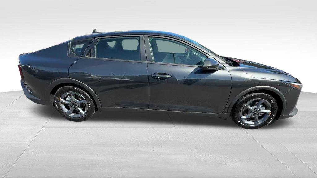New 2026 Interstellar Gray Kia LXS image 7