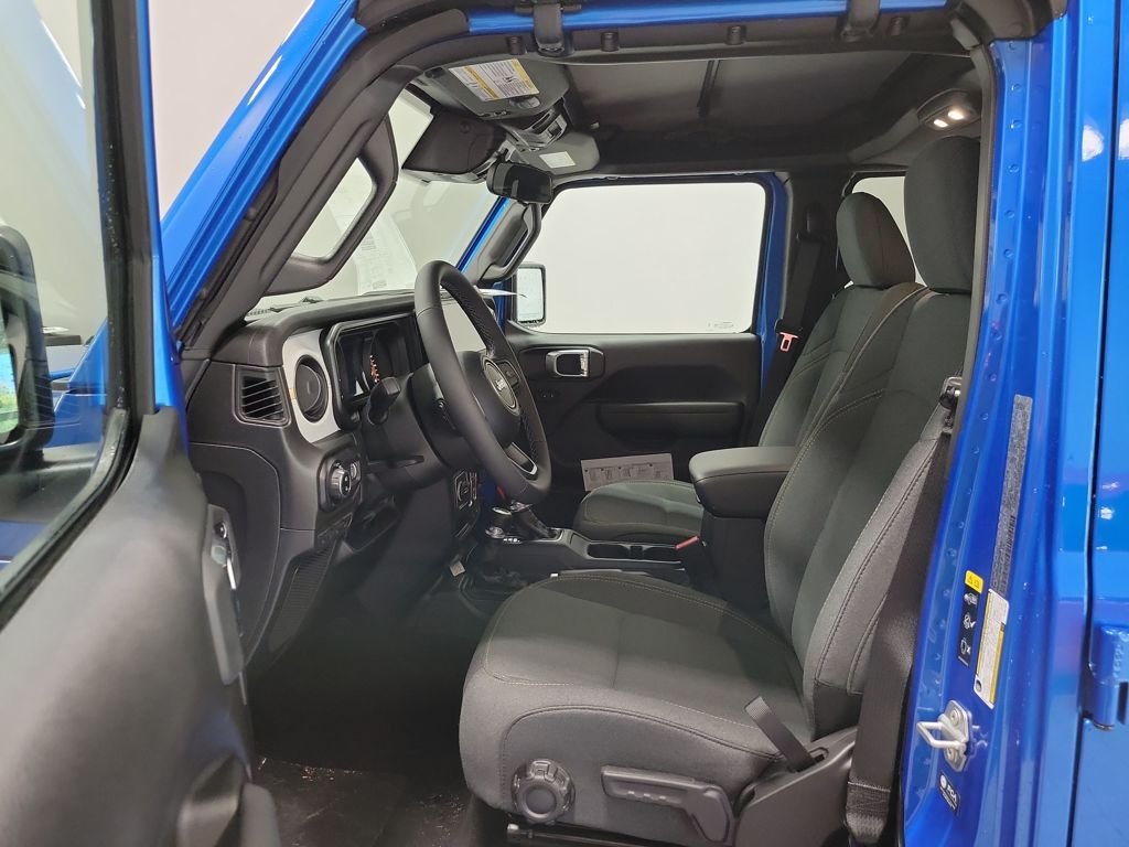 New 2025 Hydro Blue Pearlcoat Jeep Sport S image 10