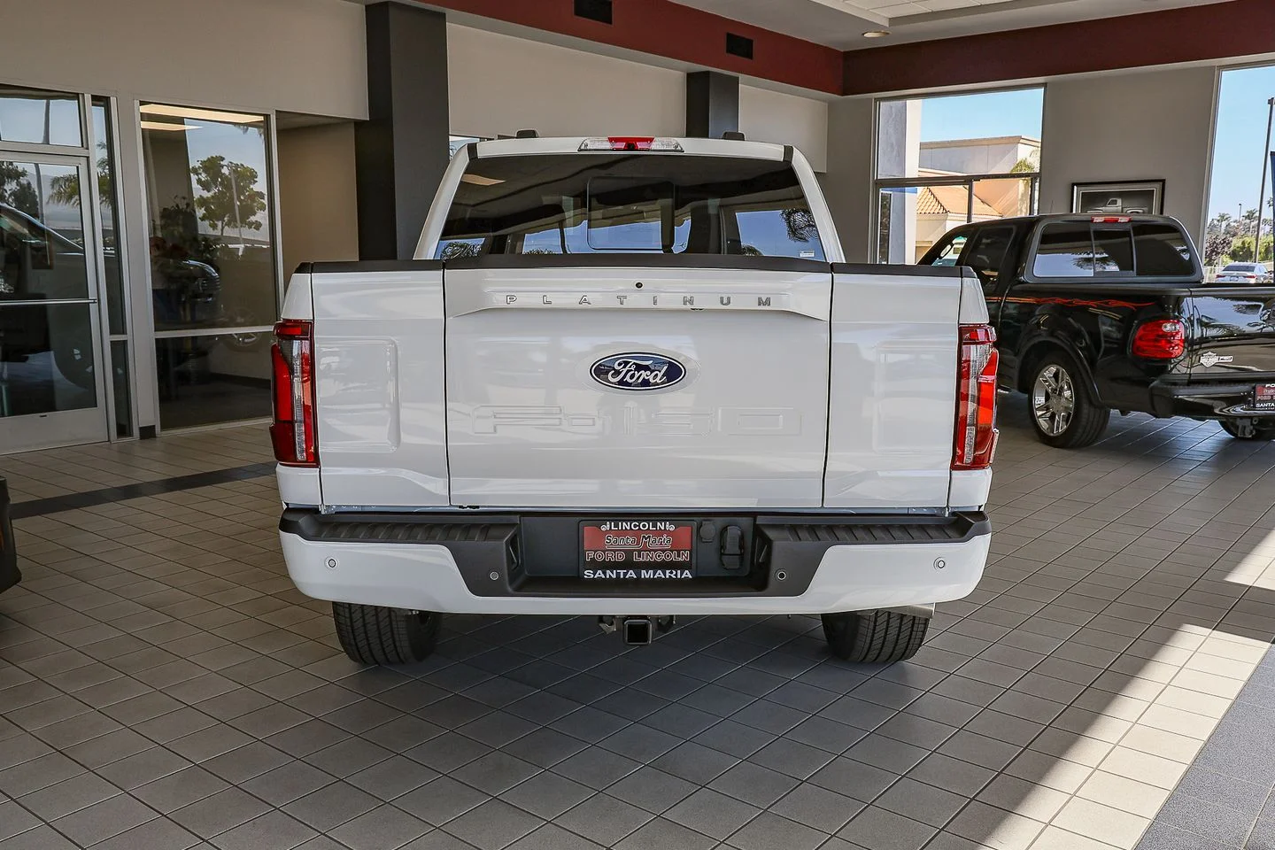 New 2026 Star White Metallic Tri-Coat Ford Platinum® image 5