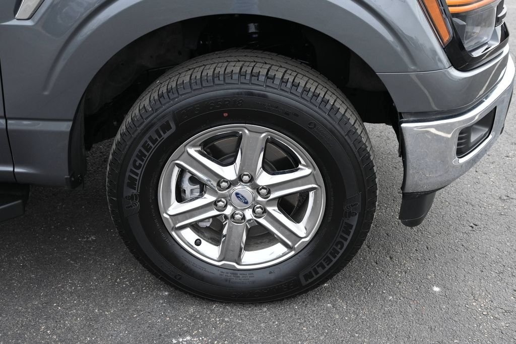 Used 2025 Gray Ford XLT image 17