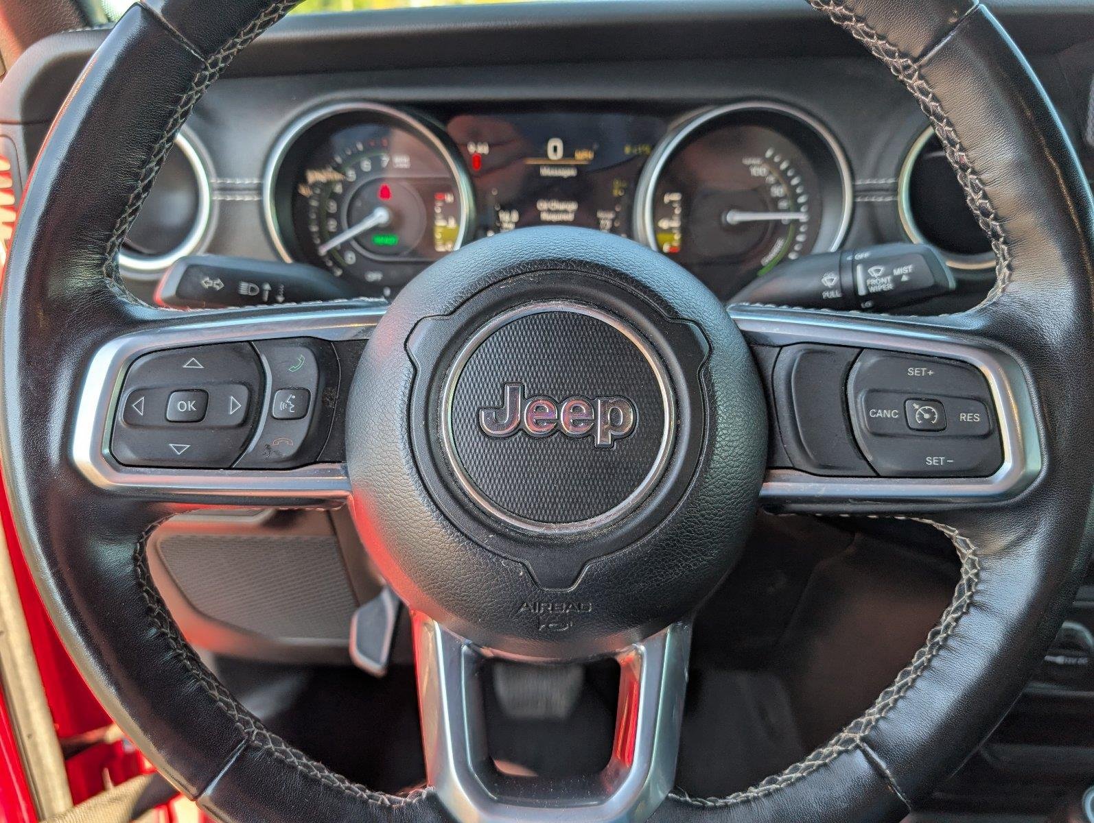 Used 2022 Firecracker Red Clearcoat Jeep Unlimited Sahara image 27