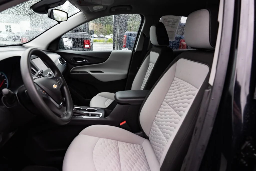Used 2021 Black Chevrolet LS image 18