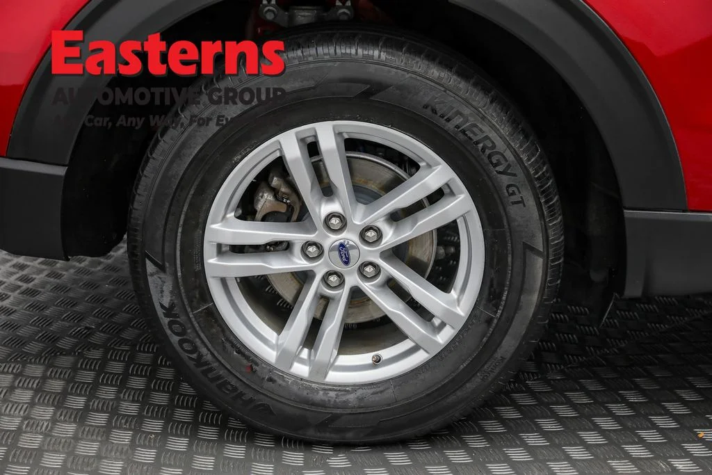 Used 2020 Red Ford XLT image 30