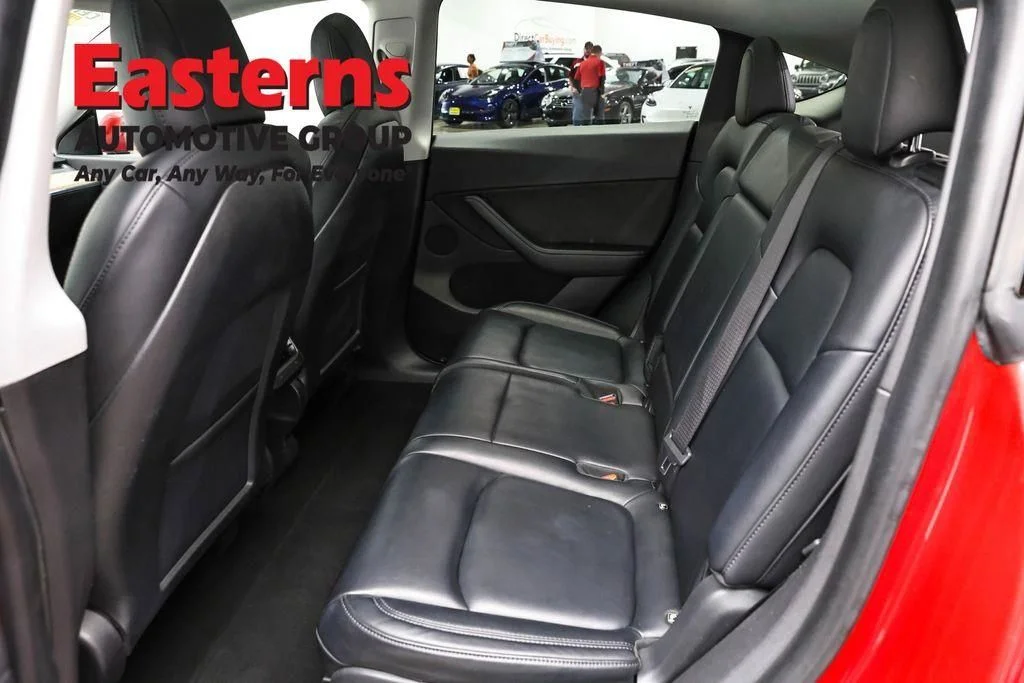 Used 2021 Red Tesla Long Range image 19