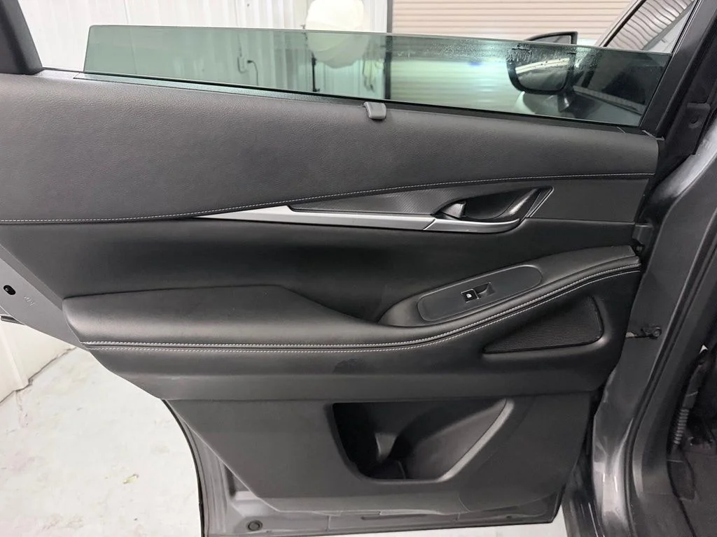Certified Used 2023 Gray INFINITI LUXE image 36
