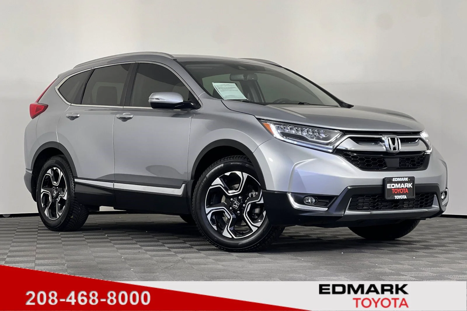 2017 Honda CR-V Touring 2WD's photo