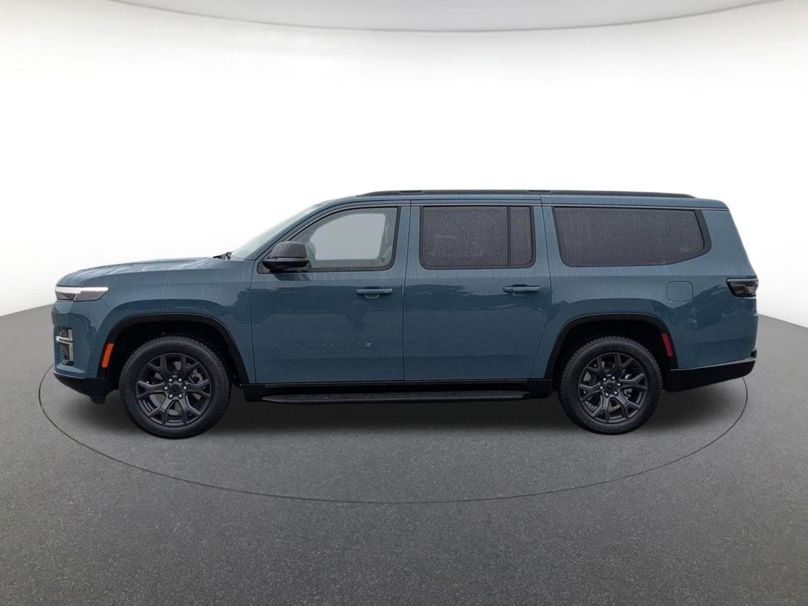 New 2026 Steel Blue Jeep Limited Altitude image 7