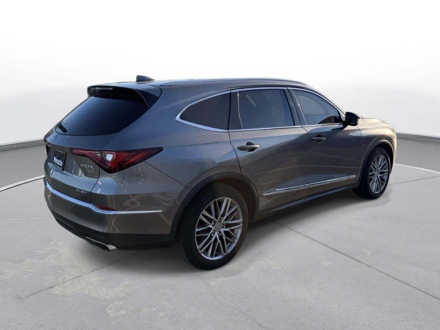 Used 2022 Liquid Carbon Metallic Acura SH-AWD w/Advance image 5