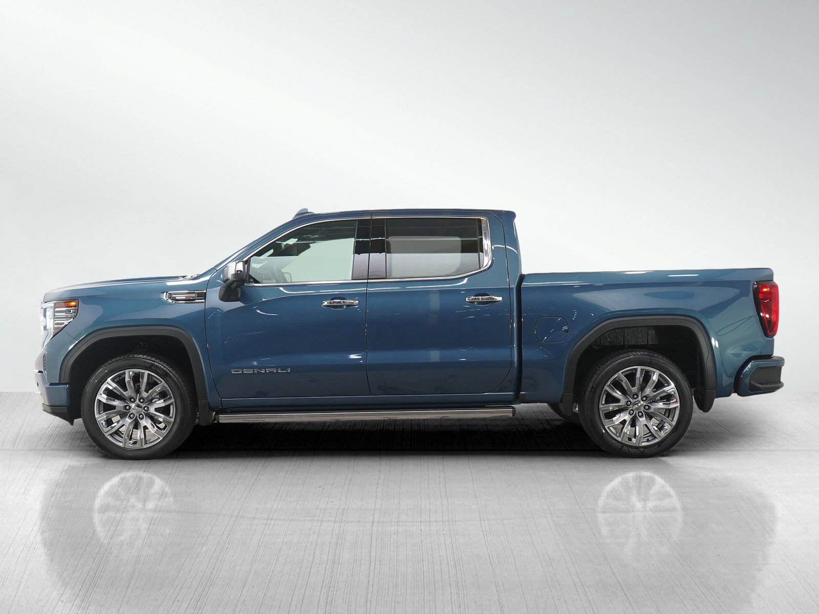 Used 2025 GMC Sierra 1500 Denali with VIN 1GTUUGE86SZ155597 for sale in White Bear Lake, Minnesota