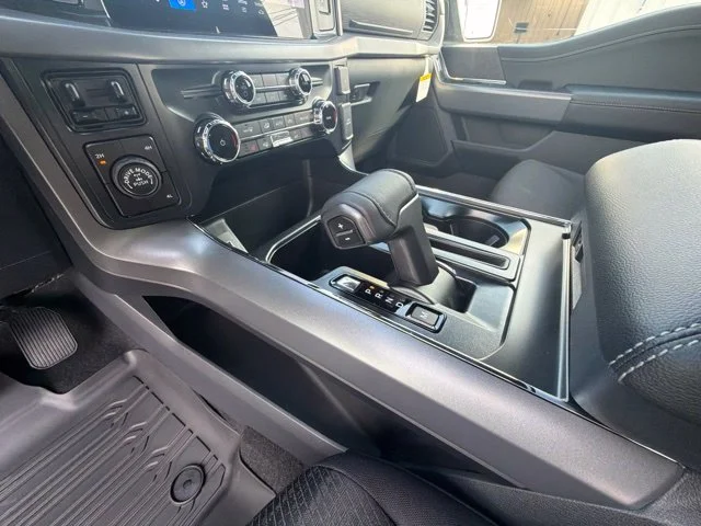 New 2026 Antimatter Blue Metallic Ford XLT image 23