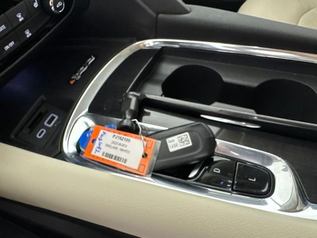 Used 2023 White Buick Essence image 35