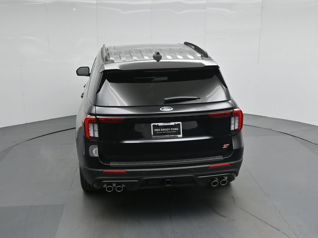 New 2026 Agate Black Metallic Ford ST image 41