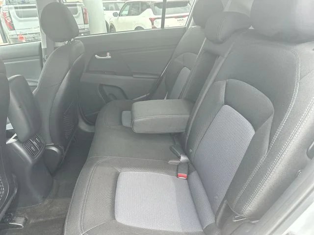 Used 2015  Kia LX image 24