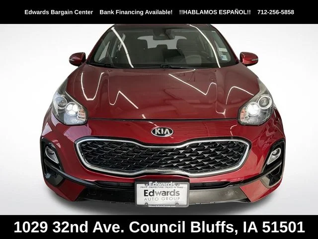 Used 2021 Red Kia LX image 3